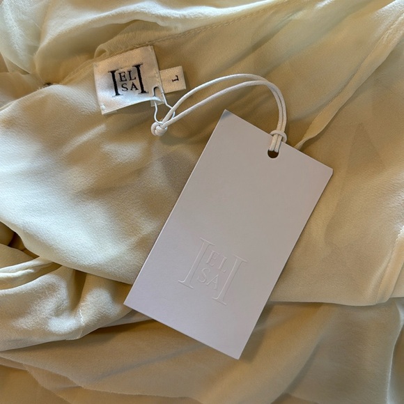 Helsa Thea Gown - Picture 7 of 12